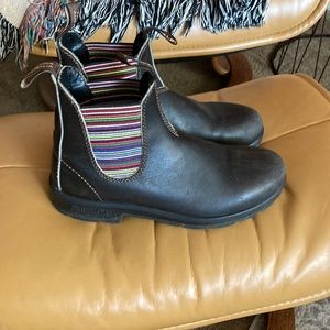 Blundstone Boots Size 9
